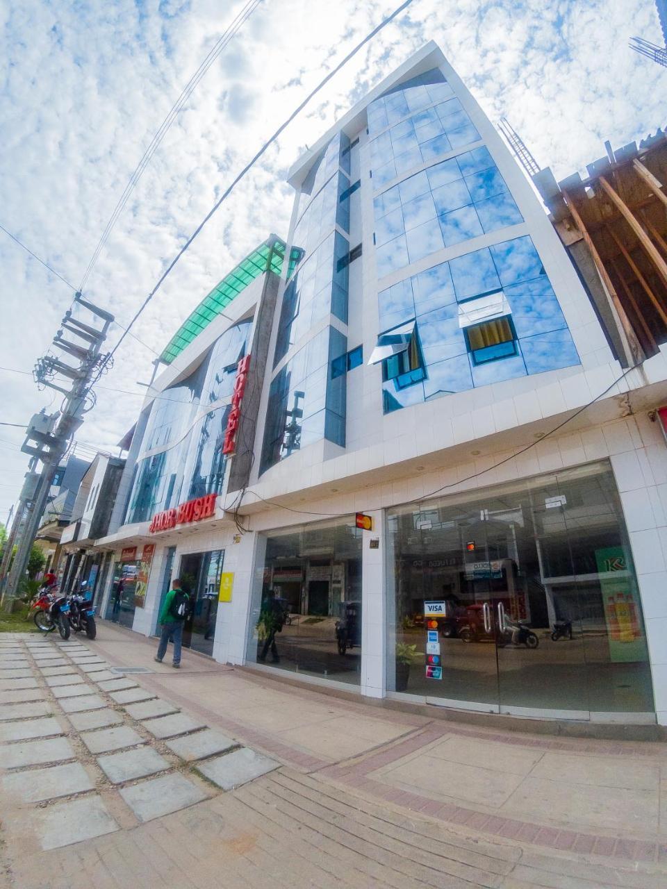 Hotel Jhor Bush Pucallpa Exterior foto